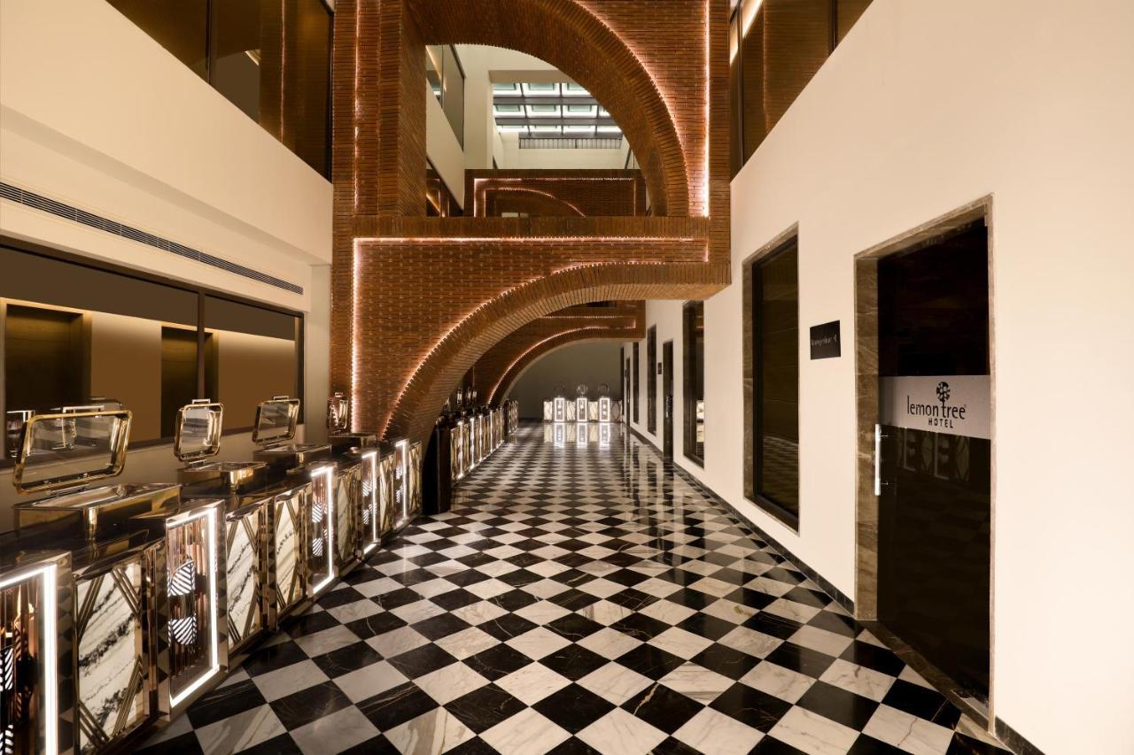 Lemon Tree Hotel, Hisār Extérieur photo