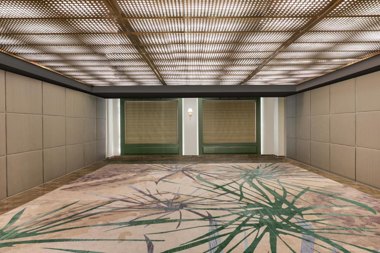 Lemon Tree Hotel, Hisār Extérieur photo